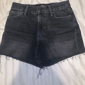 BDG Urban Outfitters black shorts